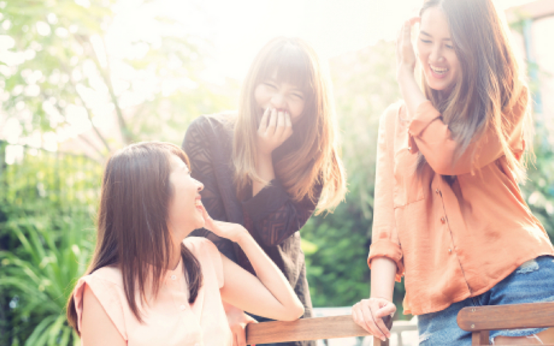 Đừng cố giấu nỗi đau riêng mình để phải cô đơn