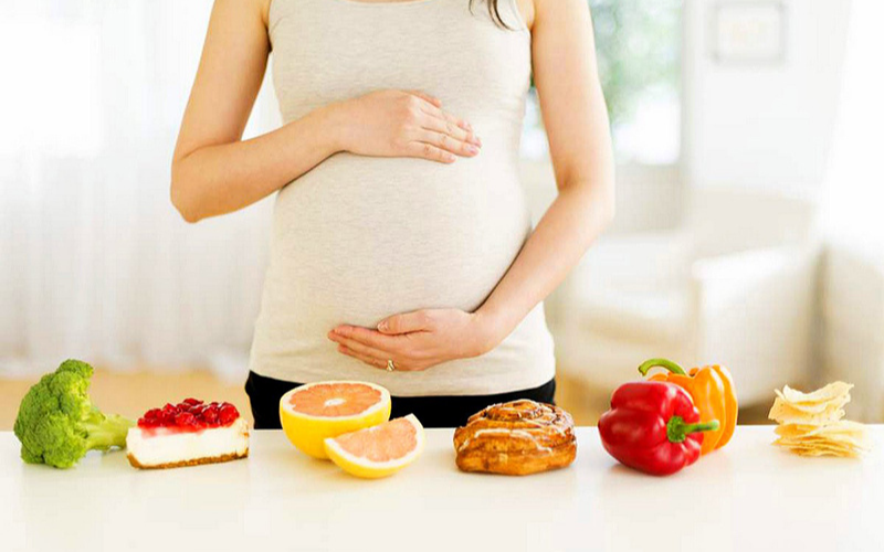 Mẹ bầu nên ăn uống lành mạnh