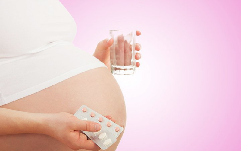 Nên hỏi bác sĩ trước khi uống thuốc