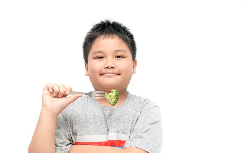 Chế độ ăn lành mạnh giúp trẻ giảm béo phì