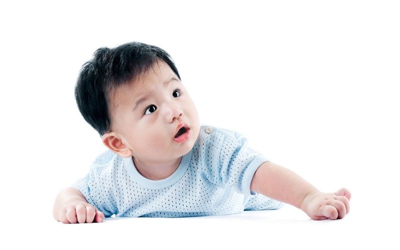 Những cột mốc phát triển đáng chú ý của bé 16 tháng tuổi