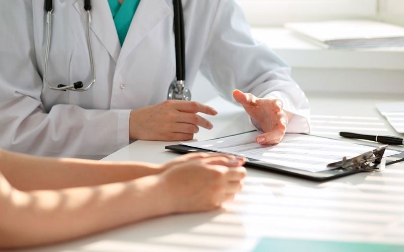 Các bác sĩ làm thế nào để chẩn đoán bệnh thiếu sắt cho bé?