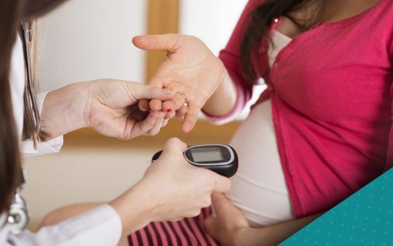 Những nguy cơ có thể xảy ra đối với phụ nữ mãn kinh đang mang thai
